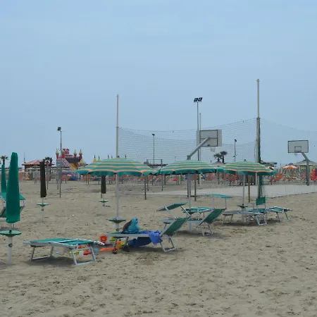Modern In Lido Degli Estensi With Swimming Pool Llido Degli Estensi