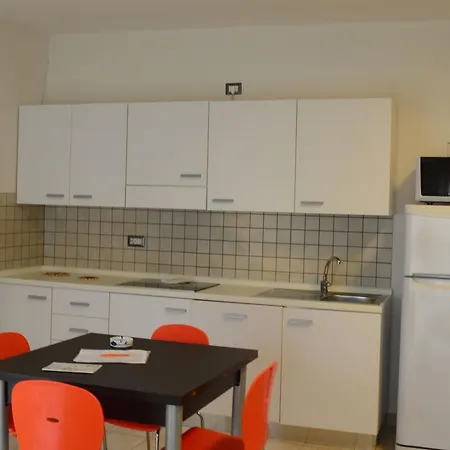 Appartamento Modern In Lido Degli Estensi With Swimming Pool *